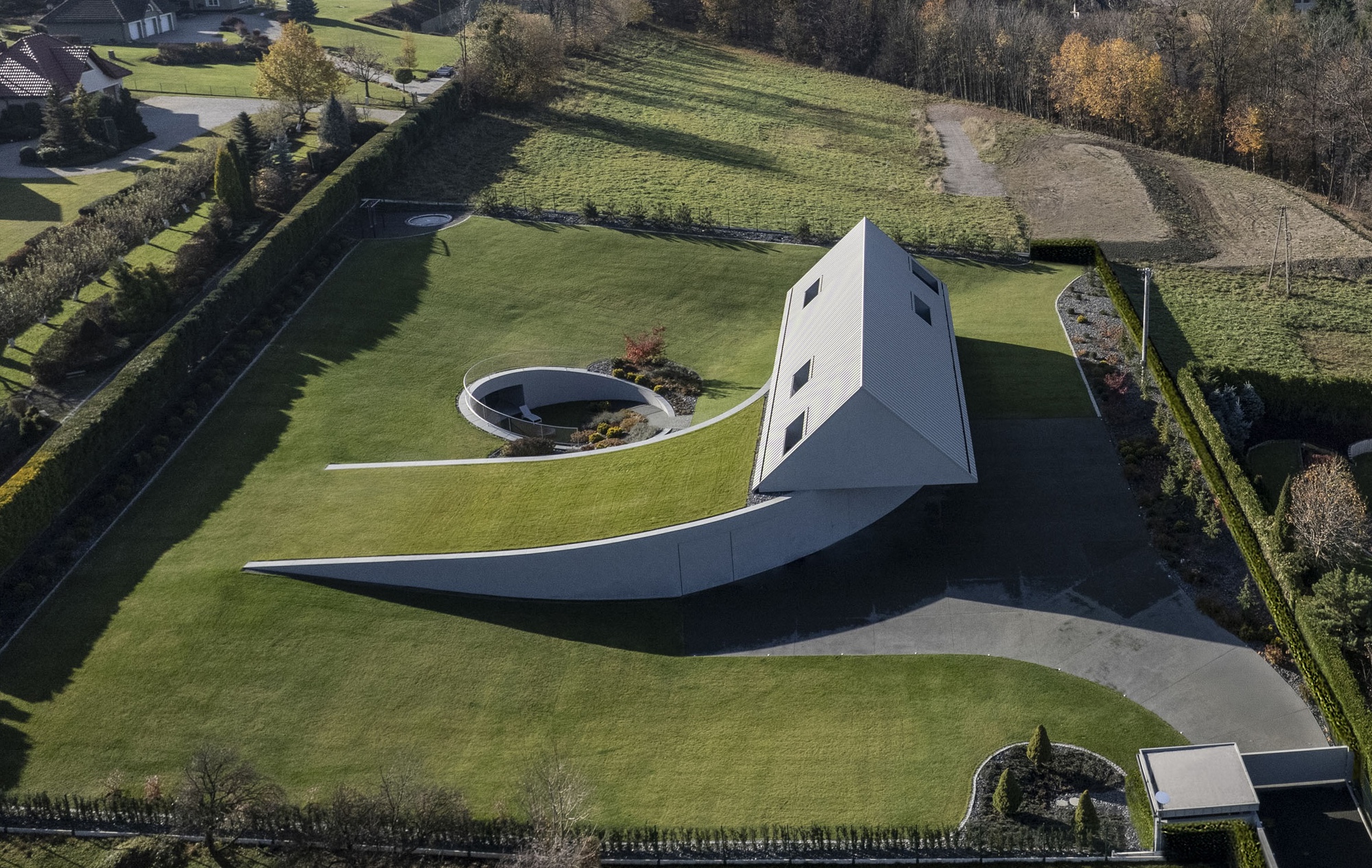 main-image